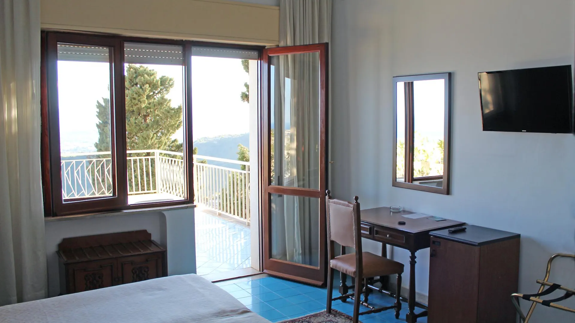 Hotel Mediterranee Taormina
