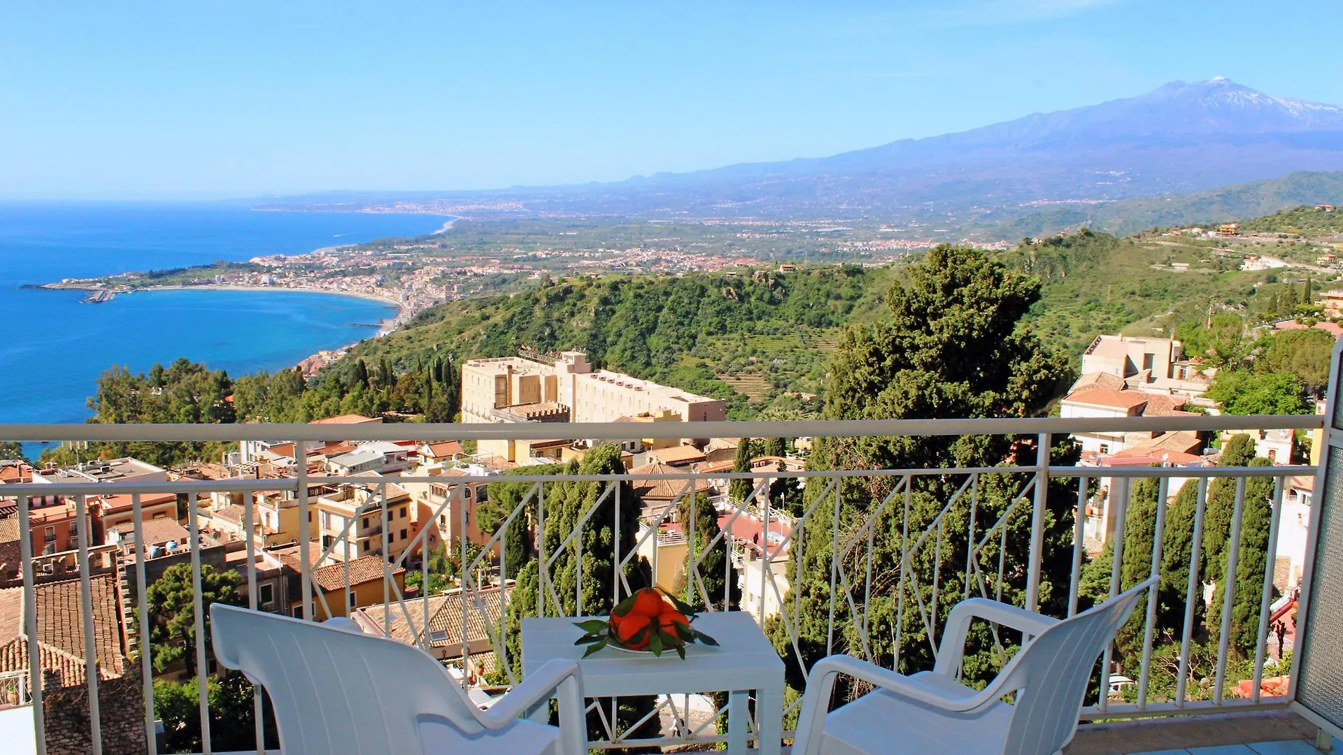 Hotel Mediterranee Taormina 4*,